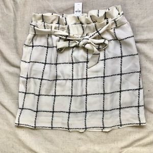 NWT Express medium high waisted mini tie skirt
